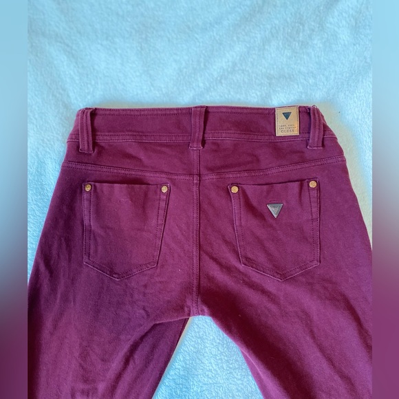 Guess Women’s Stretchy mid to low rise red jeggings soft comfy size 26 - Picture 8 of 8